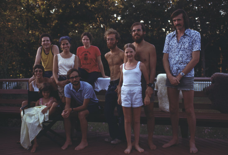 Jeff and kids at newport house16